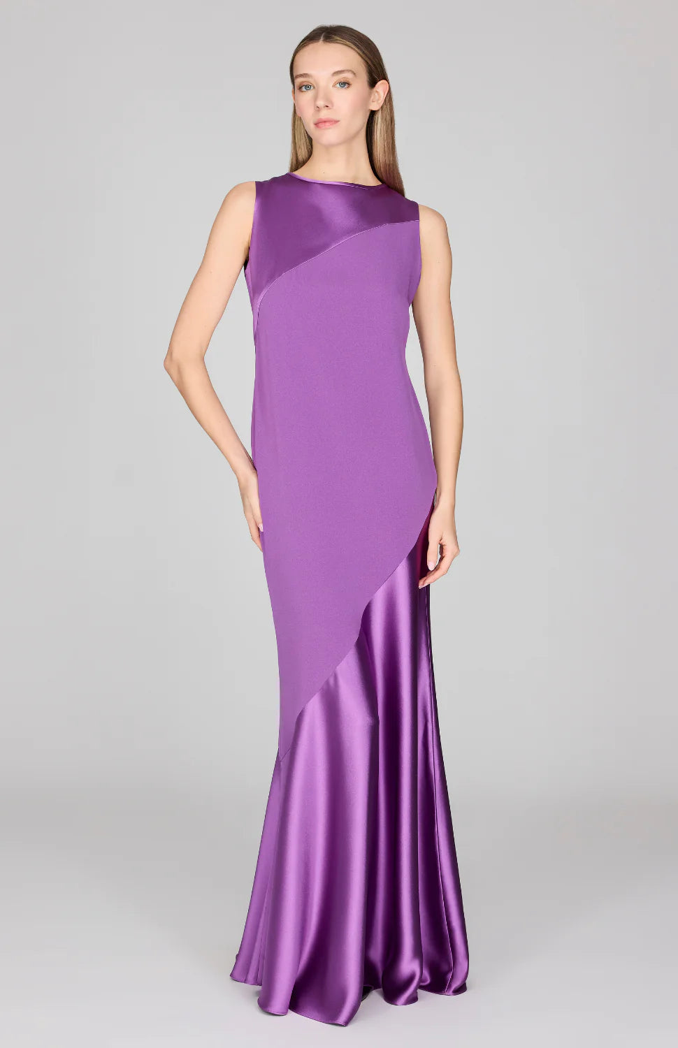 SLEEVELESS GOWN W/ FLARED SKIRT DL1062SAT