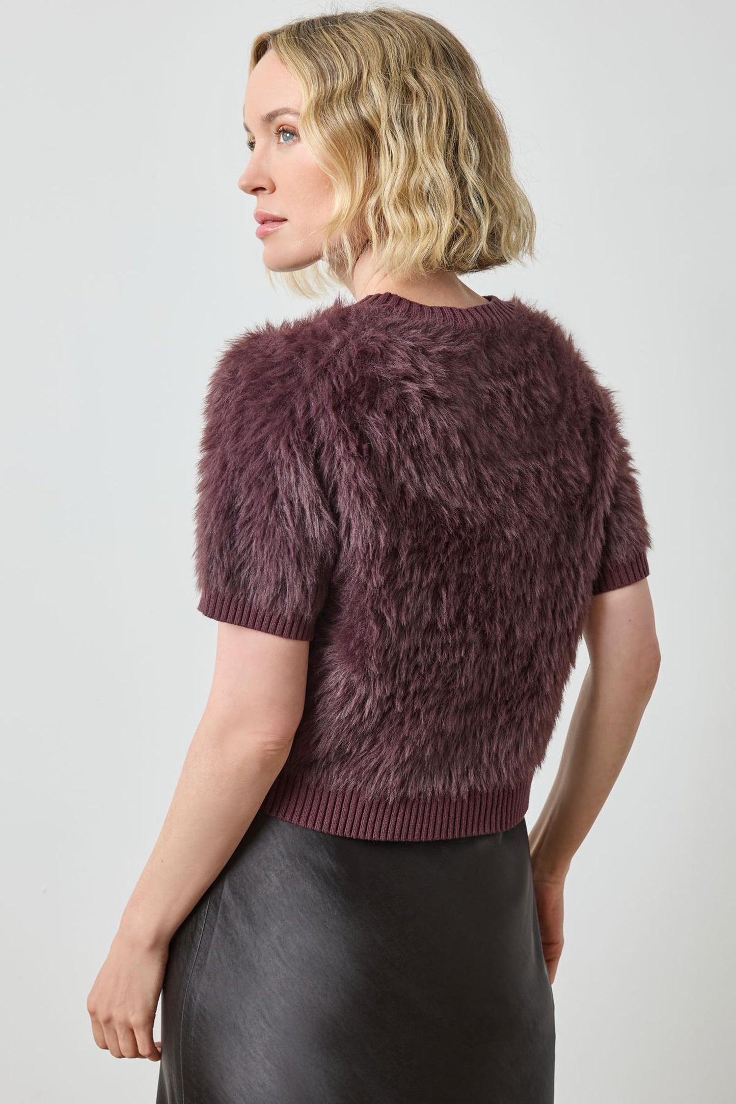 SHORT SLEEVE BRUSHED CREWNECK PA3244