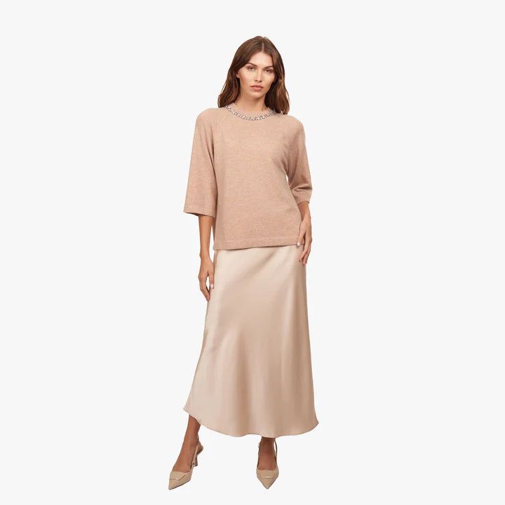 OVERSIZED TEE W/ RHINESTONE TRIM R14069