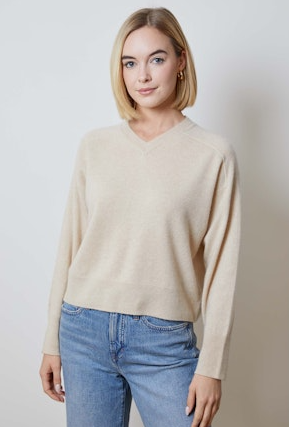 HIGH V NECK CZSE0112003