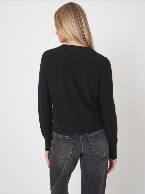 CROPPED CARDIGAN W/ PEARL BUTTONS 103592