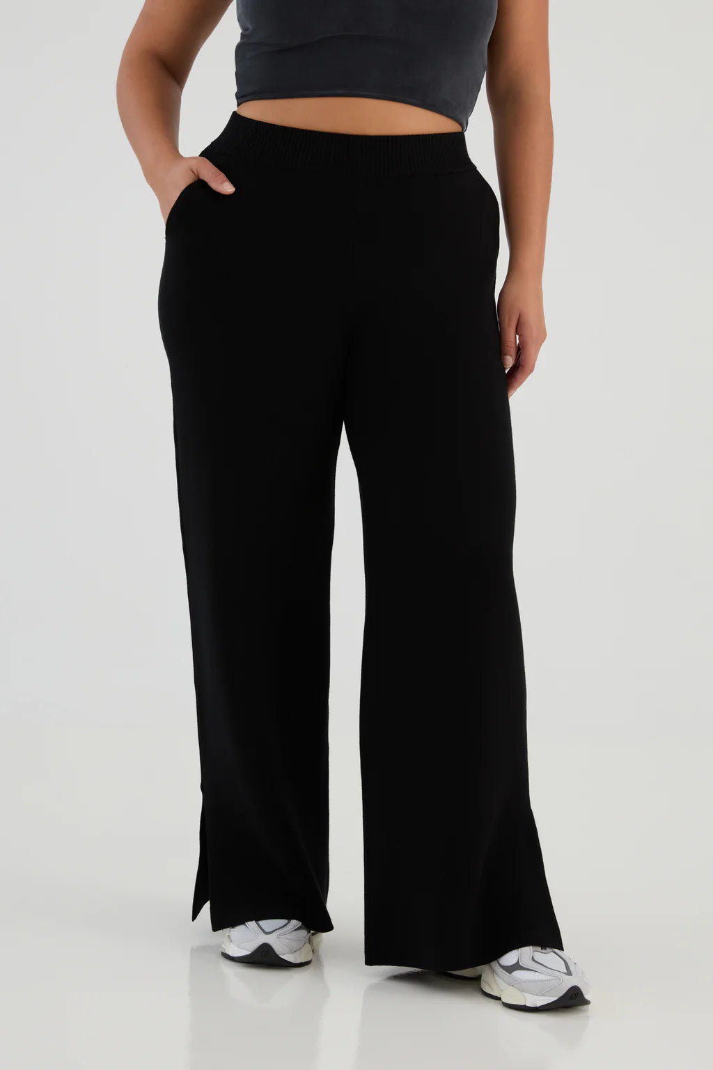 THE SWEATER WIDE LEG PANT