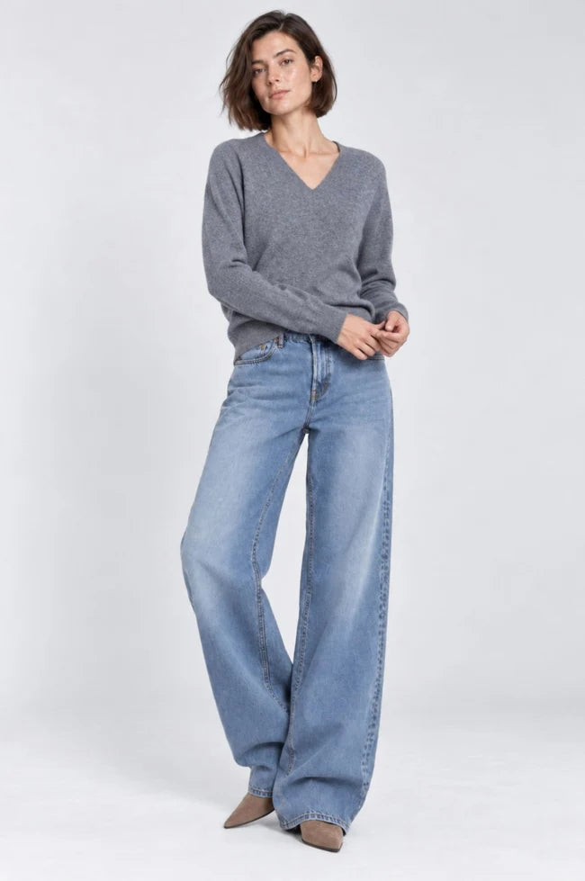 CASHMERE LONG SLEEVE SHRUNKEN V NECK 7566