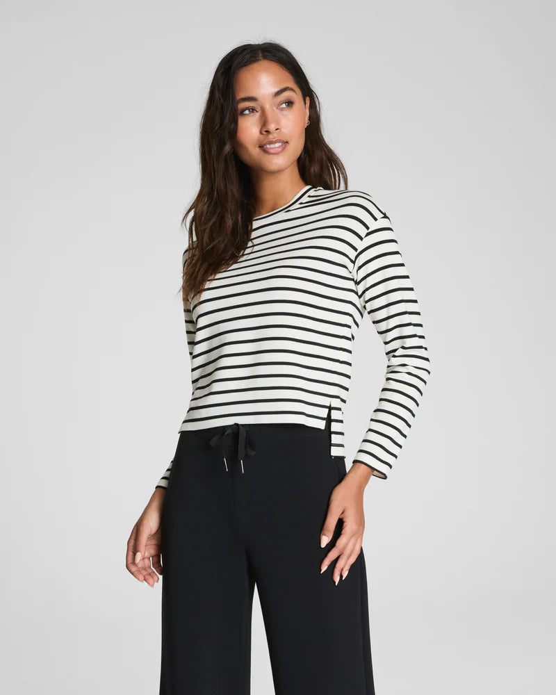 LONG SLEEVE SIDE SLIT TOP 21858R