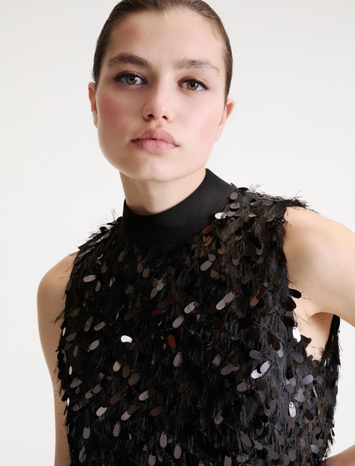 MLLGIOIOSA SLEEVLESS SEQUINNED TOP