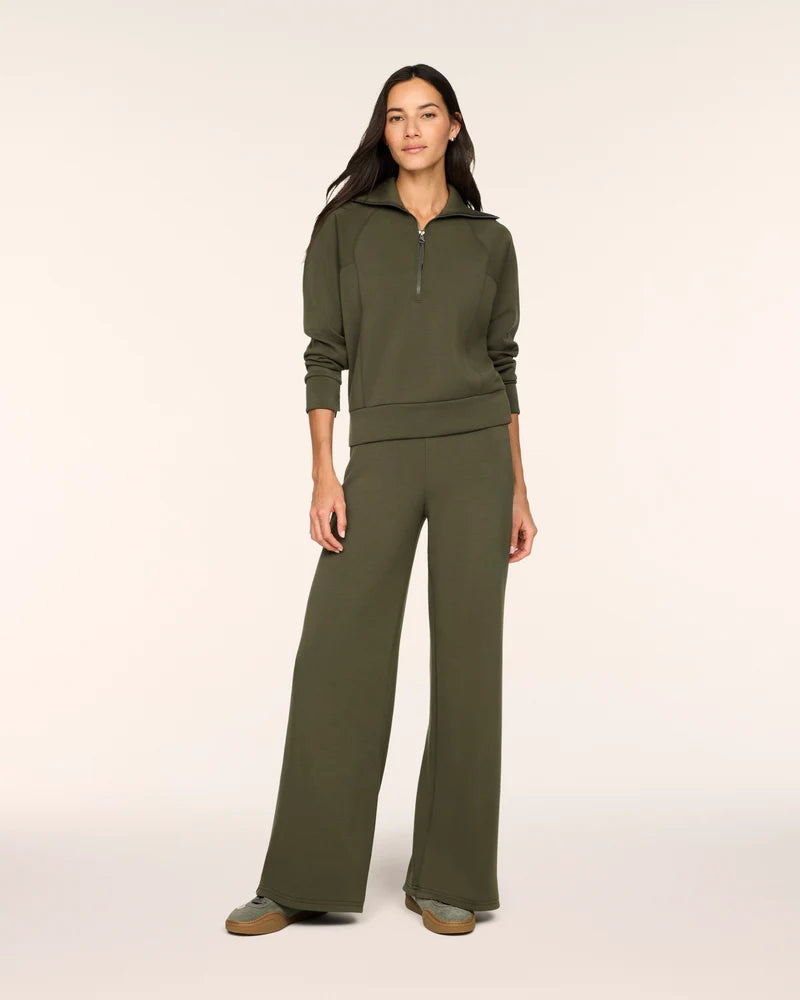 AIRESSENTIAL WIDE LEG PANT 50239R