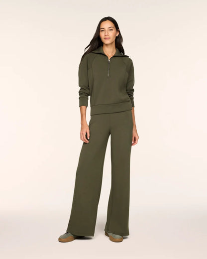 AIRESSENTIAL WIDE LEG PANT 50239R