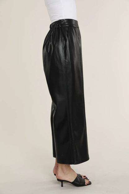 VEGAN LEATHER WIDE LEG CROPPED PANT 75303