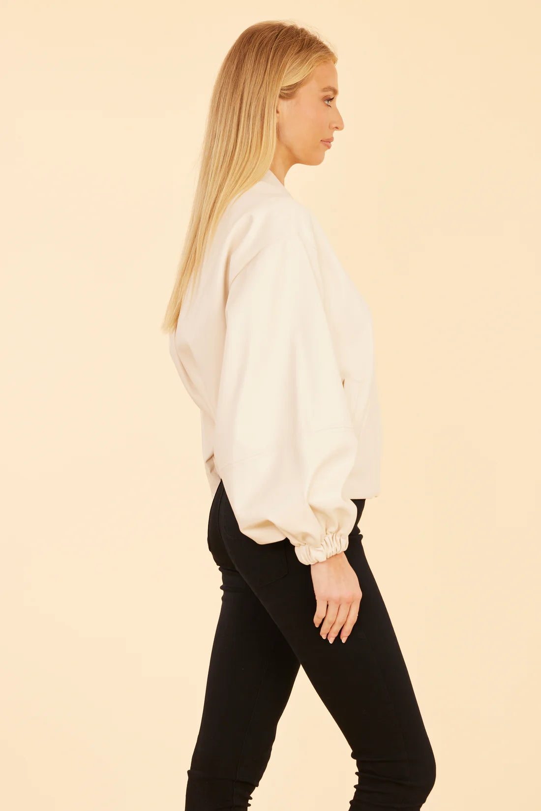 EXAGERATED SLEEVE ZIP JACKET 75635