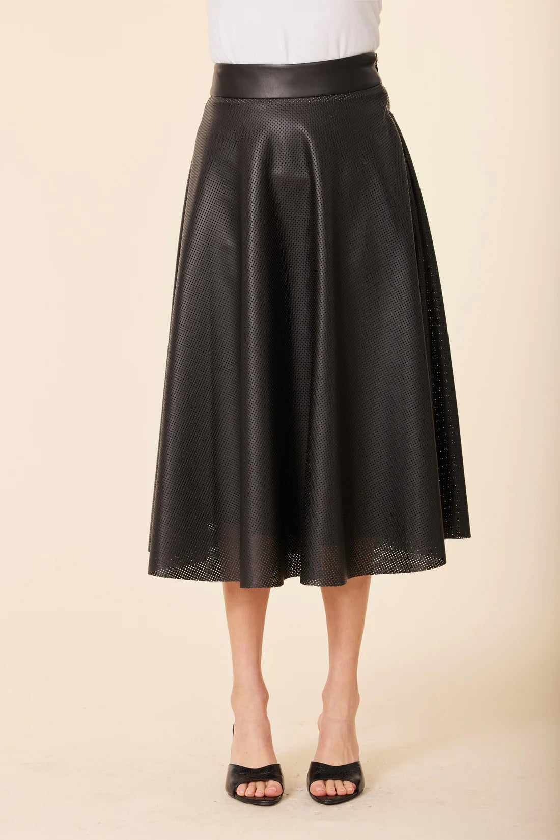 VEGAN LEATHER PERFORATED SKIRT 75748