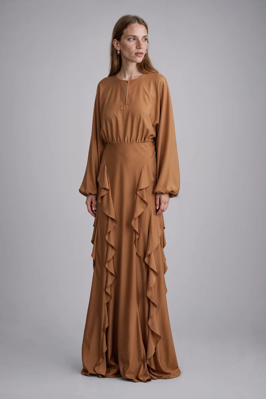 RUFFLED SATIN GOWN 91G80113