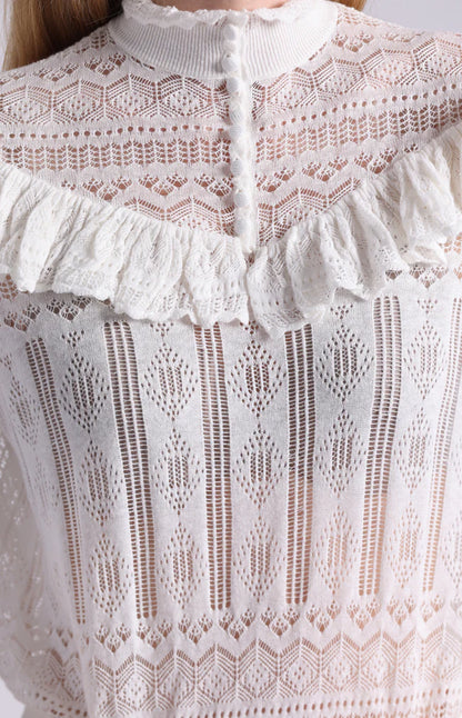 MOCK NECK W/ RUFFLE DETAIL TOP 9736