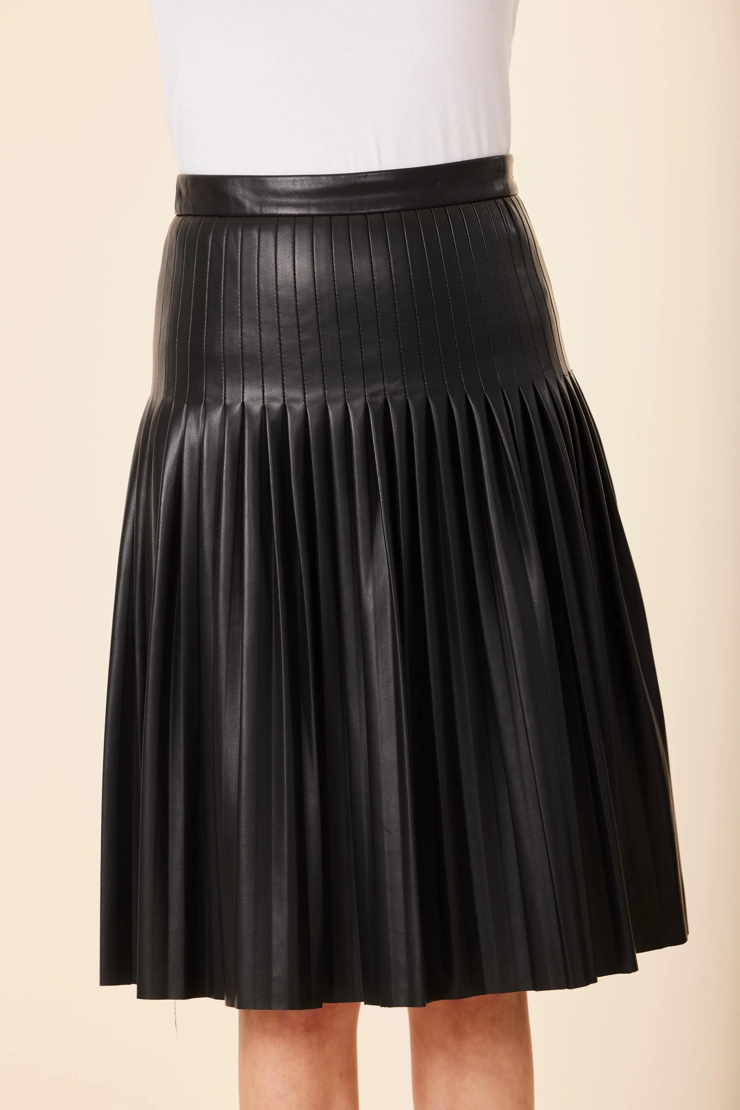 VEGAN LEATHER PLEATED SKIRT 75943