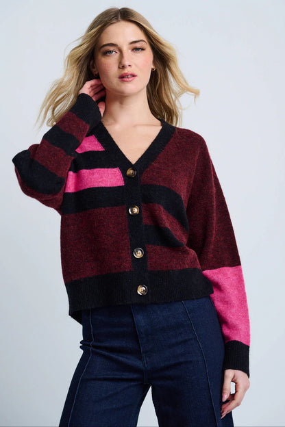 THE GRADUATE CARDIGAN F25-N116