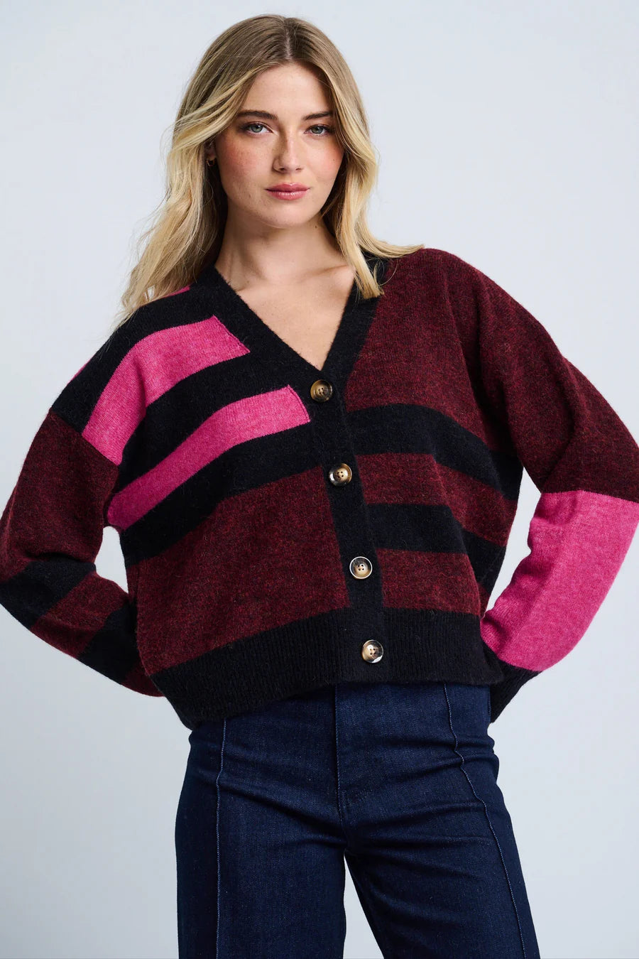 THE GRADUATE CARDIGAN F25-N116