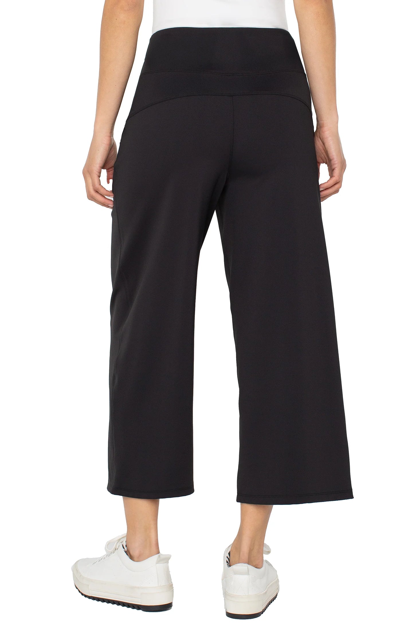 CROP WIDE LEG TECH PANT LM4381TL53
