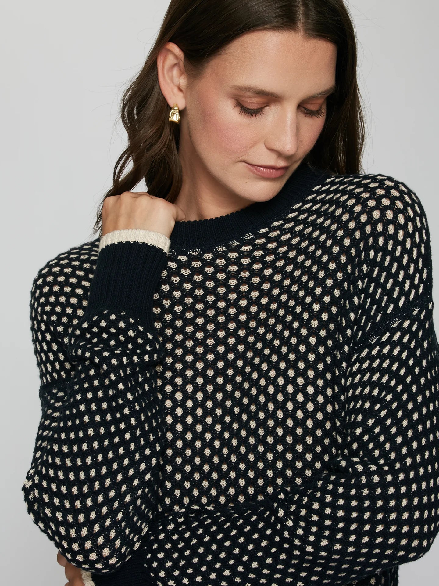 REVERSABLE 2-TONE MESH SWEATSHIRT N14149