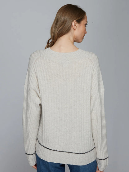 RIB V WITH CONTRAST WHIPSTITCH R14330