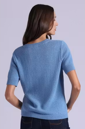 TEXTURED SHORT SLEEVE V NECK 9887