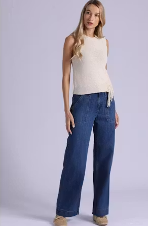 TEXTURED SLEEVELESS CREW W/FRINGE 9836