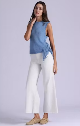 TEXTURED SLEEVELESS CREW W/FRINGE 9836