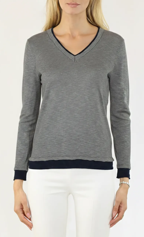V-NECK LAYERED LOOK 32682
