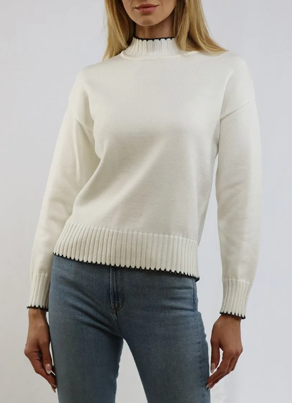 MOCK NECK W/ CONTRAST COLOR 32652