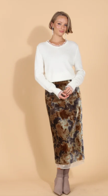 PRINTED VELVET SKIRT W/ TRIM SK115