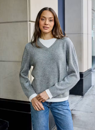 TWO-FER LONG SLEEVE SWEATER CAS0112033