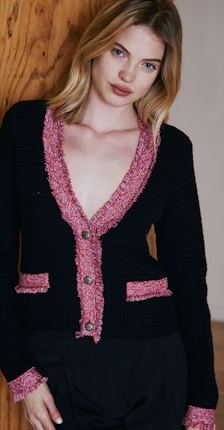 FRINGED TRIMMED VNECK N13972