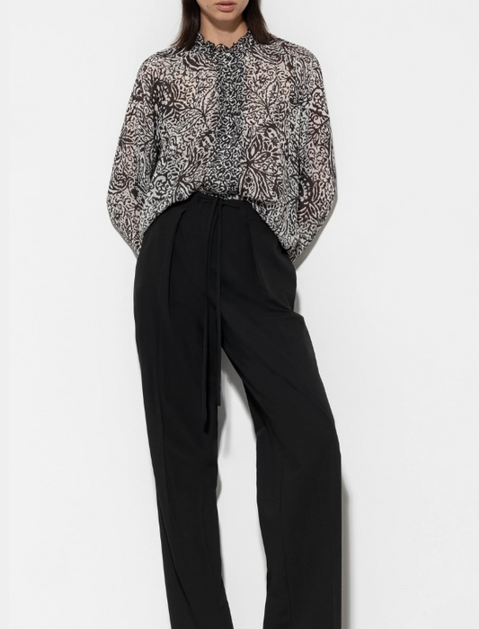 JOGG PANTS WITH PLEATS 608678