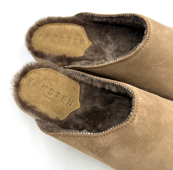 ELLA LOWRIDER LAMBSWOOL CLOG