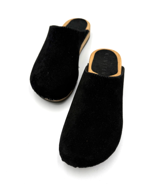ELLA LOWRIDER SUEDE CLOG
