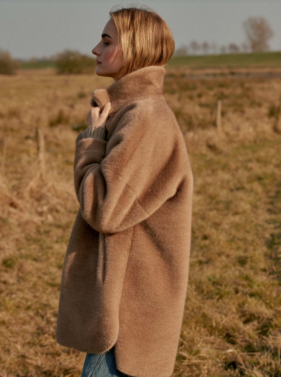 OVERSIZED MINK FUR 800239