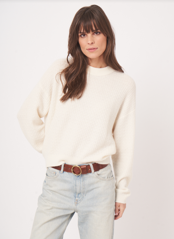 CREWNECK WINDOW PANE SWEATER 103596