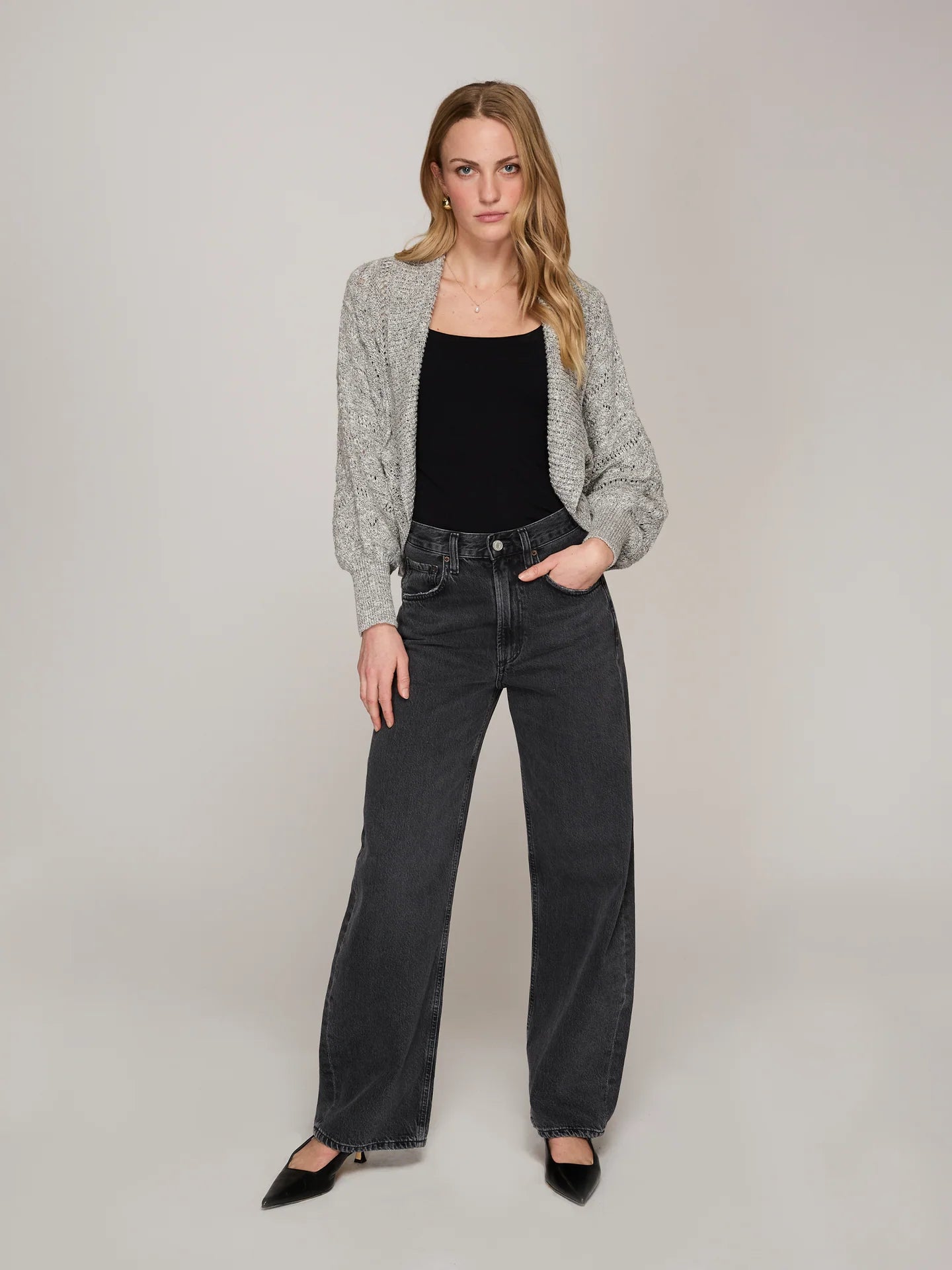 TWEEDY POINTELLE SHRUG NSS14594