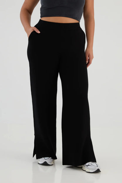 THE SWEATER WIDE LEG PANT