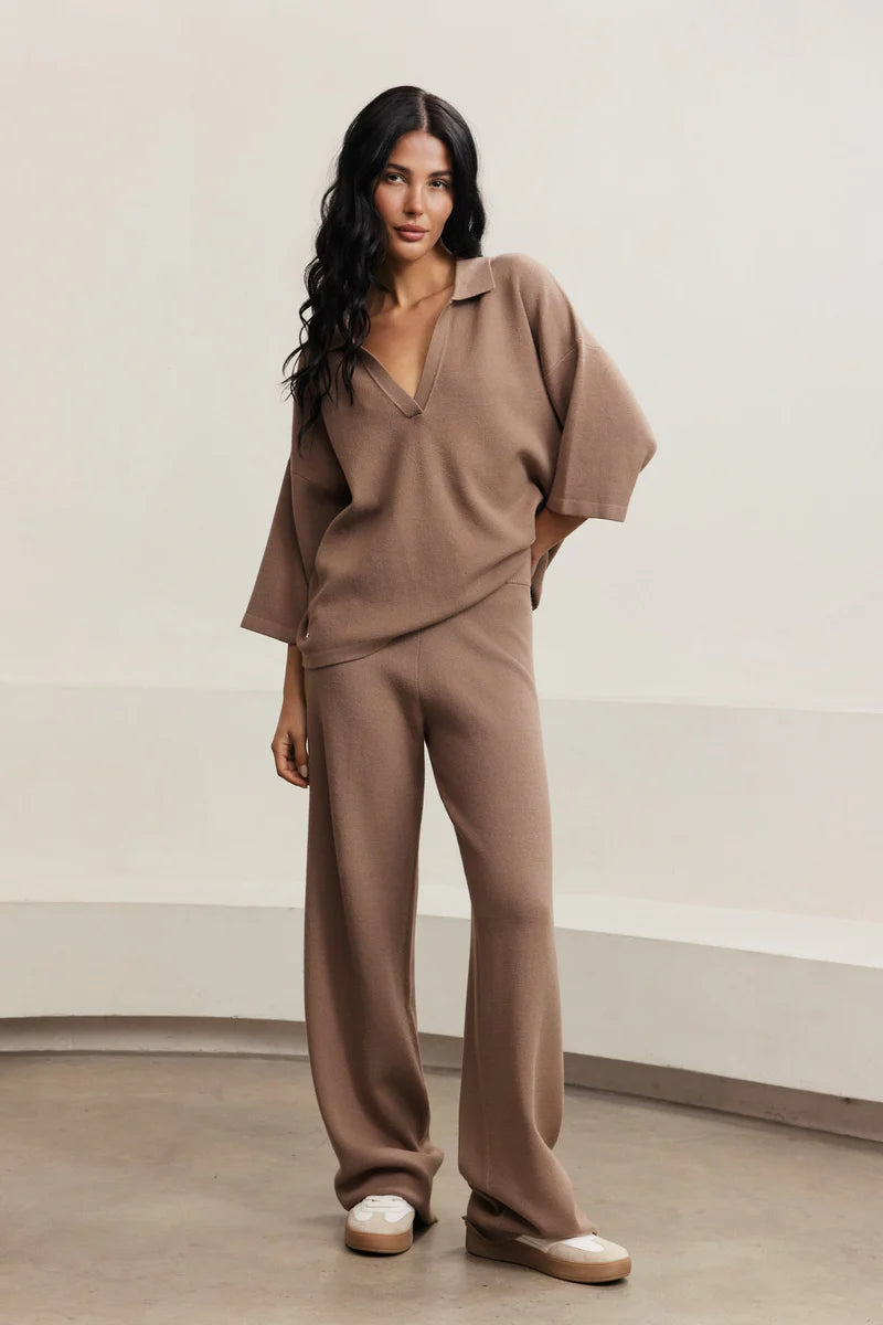 OLLY V NECK TOP LA1707